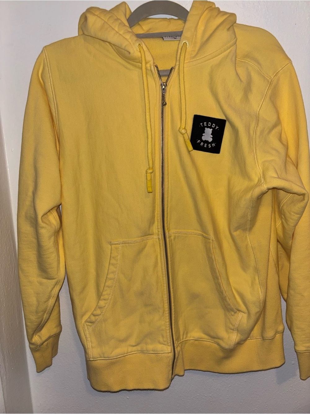 Teddy Fresh Yellow Men's Zip-Up Hoodie with Patch